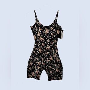Amiliashp One Piece Flowerdy Shorts Jumpsuit - Navy Blue, Size: XS